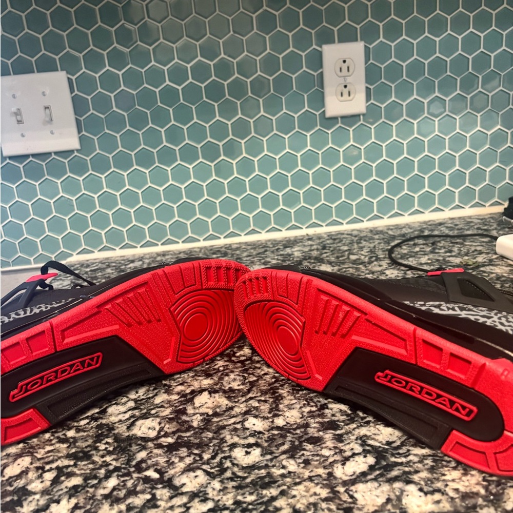 Jordan Men’s Sneakers in Black and Red